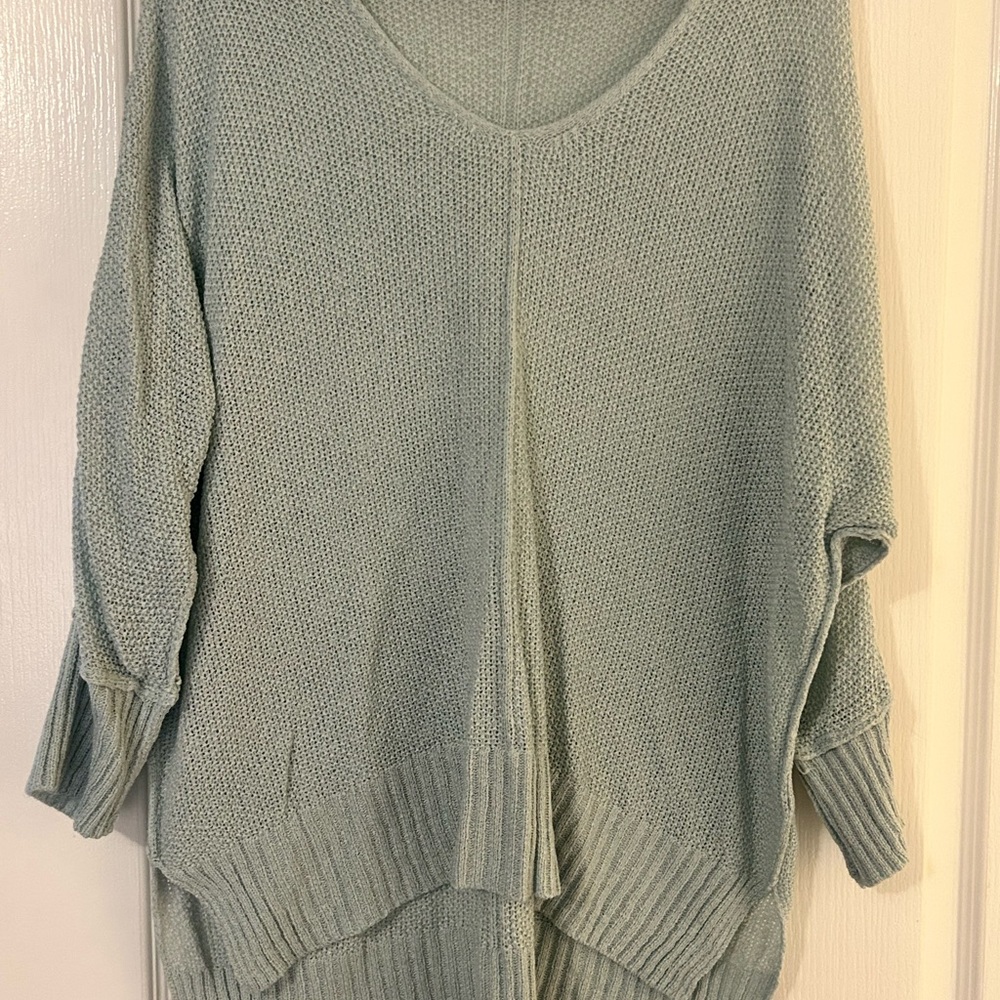 NWOT Oversized Seafoam Knit Sweater
